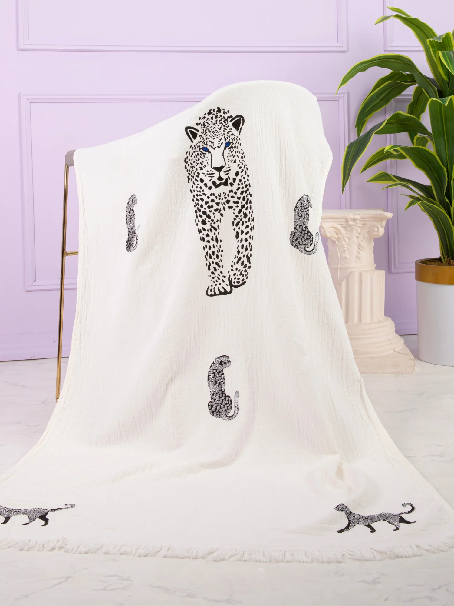 LUCIA Towel - Image 6